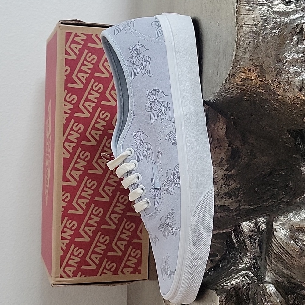 RARE/LIMITED EDITION CUPID VANS